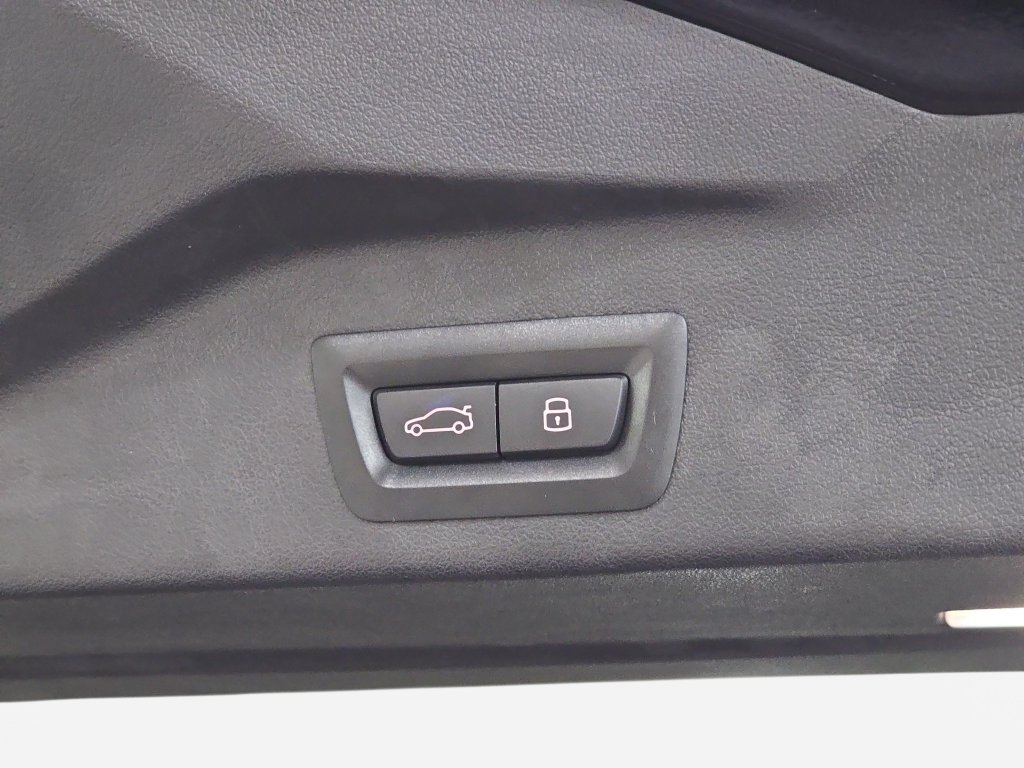 Used 2026 BMW X5 sDrive40i RWD image 31