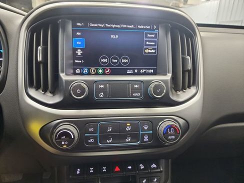 Used 2022 Chevrolet Colorado ZR2 image 12