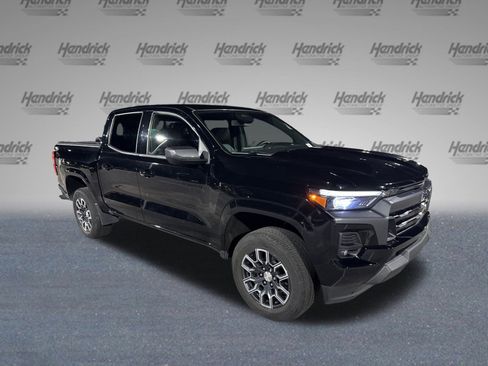 Used 2023 Chevrolet Colorado LT w/ LT Convenience Package III image 2