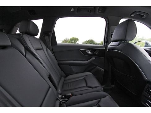 Used 2025 Audi Q7 3.0T Premium Plus AWD/4WD image 13