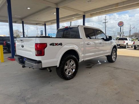 Used 2020 Ford F150 Lariat image 3