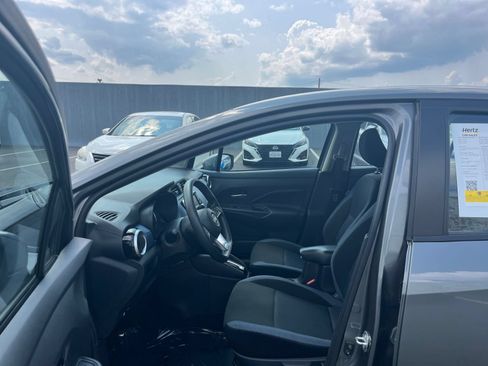 Used 2025 Nissan Versa SV FWD image 26