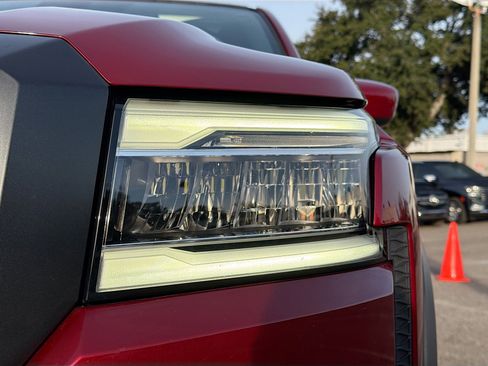 Used 2022 Nissan Frontier PRO-4X w/ Technology Package image 9