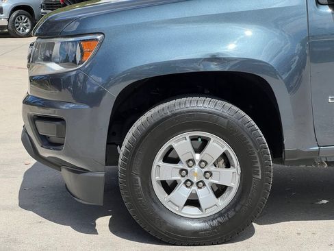 Used 2020 Chevrolet Colorado W/T w/ WT Convenience Package RWD image 24
