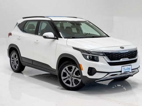 Used 2021 Kia Seltos S FWD image 5