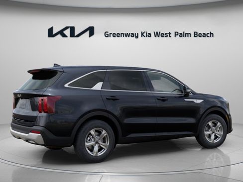 New 2026 Kia Sorento LX FWD image 8