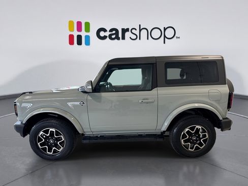 Used 2022 Ford Bronco Outer Banks AWD/4WD image 2