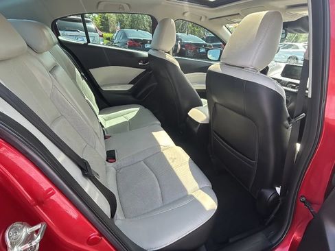 Used 2017 MAZDA MAZDA3 Grand Touring FWD image 30