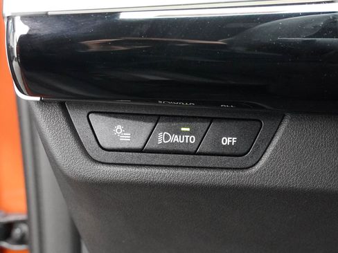 Certified 2025 BMW X2 xDrive28i image 16