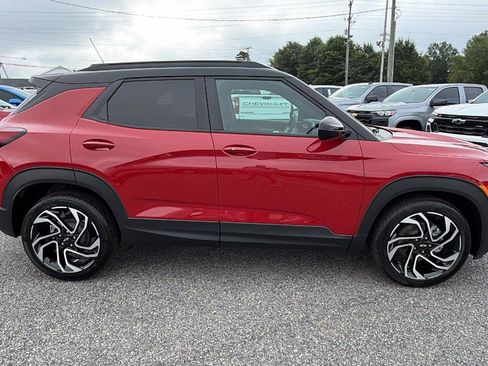 New 2026 Chevrolet TrailBlazer RS w/ Convenience Package FWD image 7