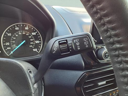 Used 2020 Ford EcoSport Titanium image 21