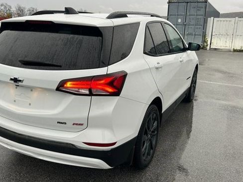 Certified 2022 Chevrolet Equinox RS w/ LPO, Floor Liner Package image 3