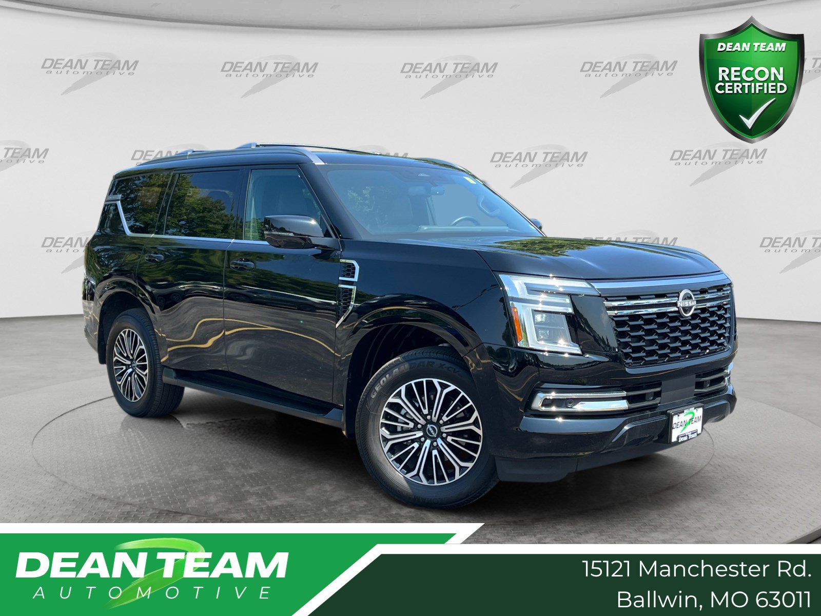 Used 2025 Nissan Armada SL w/ Captain's Chari Seat Package AWD/4WD image 1