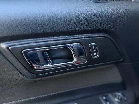 Used 2015 Ford Mustang GT image 23