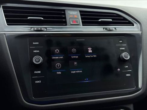 Used 2021 Volkswagen Tiguan SE R-Line FWD image 37