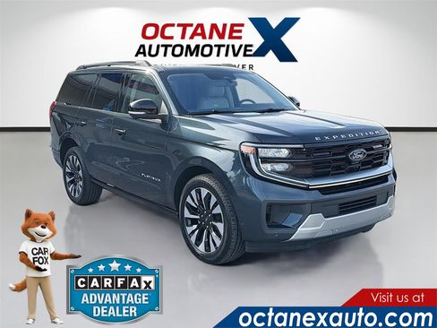 Used 2025 Ford Expedition Platinum w/ Driver's Package AWD/4WD image 1