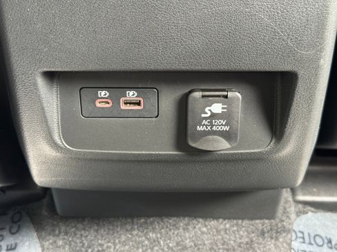 Used 2024 Nissan Frontier PRO-4X w/ Pro Convenience Package AWD/4WD image 33