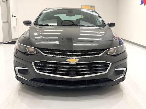 Used 2018 Chevrolet Malibu LS FWD image 6