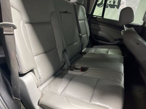 Used 2018 Chevrolet Tahoe LT image 12