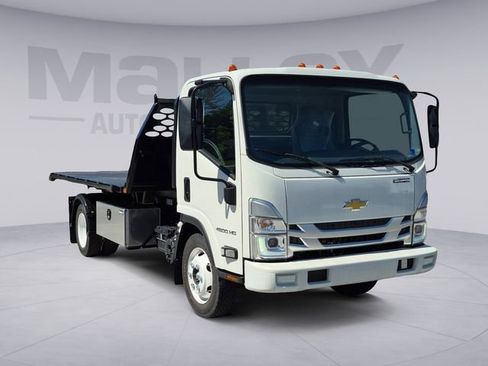New 2025 Chevrolet Low Cab Forward RWD image 7