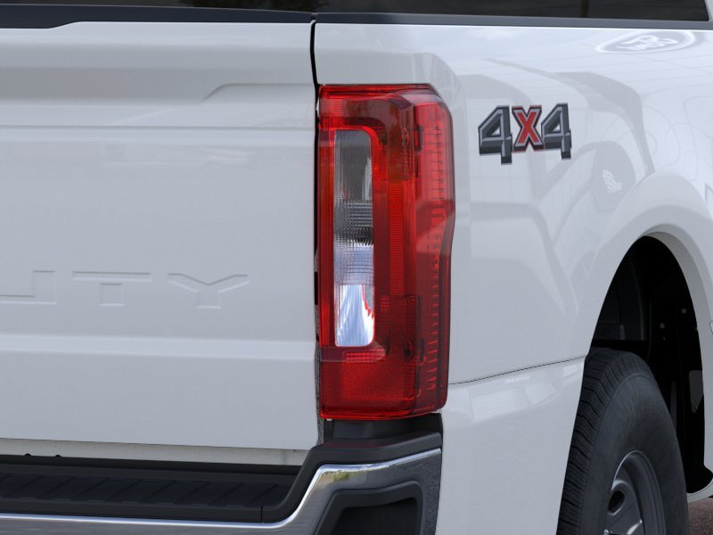 New 2026 Ford F250 XL w/ XL Chrome Package AWD/4WD image 21