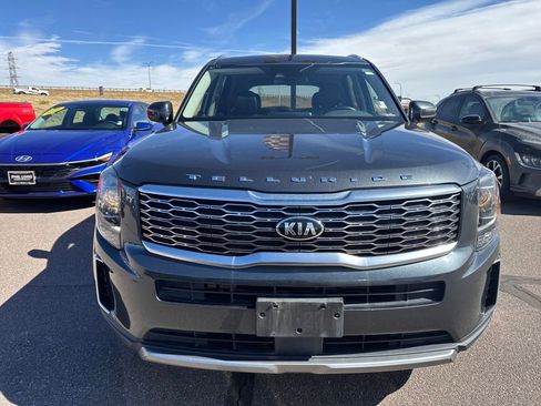 Used 2020 Kia Telluride EX w/ EX Premium Package image 5