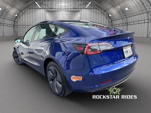 Used 2020 Tesla Model 3 Standard Range RWD image 8