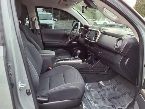 Used 2023 Toyota Tacoma 4x4 Double Cab w/ Trail Edition image 5