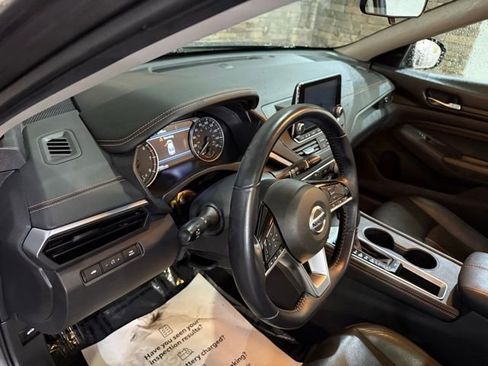 Used 2021 Nissan Altima 2.0 SR FWD image 27