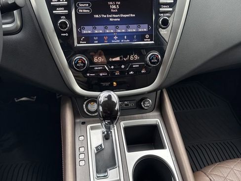 Used 2024 Nissan Murano Platinum w/ Cargo Package image 21