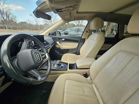 Used 2018 Audi Q5 2.0T Premium Plus w/ Premium Plus Package image 11