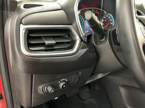 Used 2023 Chevrolet Equinox LT image 26