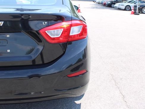 Used 2016 Chevrolet Cruze LT FWD image 41