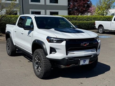 New 2026 Chevrolet Colorado ZR2 w/ Technology Package AWD/4WD image 1