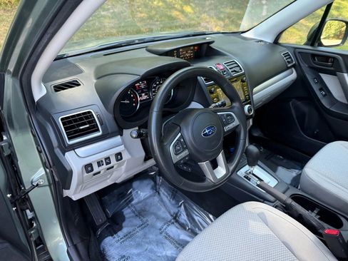 Used 2018 Subaru Forester 2.5i Premium image 24