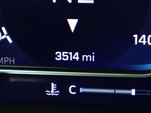 Used 2025 Chevrolet Silverado 1500 LT Trail Boss w/ LT Trail Boss Premium Package image 32