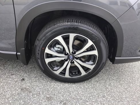 Used 2023 Subaru Forester Limited w/ Popular Package #3 image 24