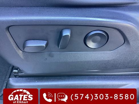 Used 2023 Chevrolet Tahoe LT AWD/4WD image 19