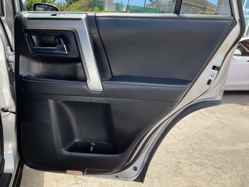 Used 2021 Toyota 4Runner SR5 RWD image 67