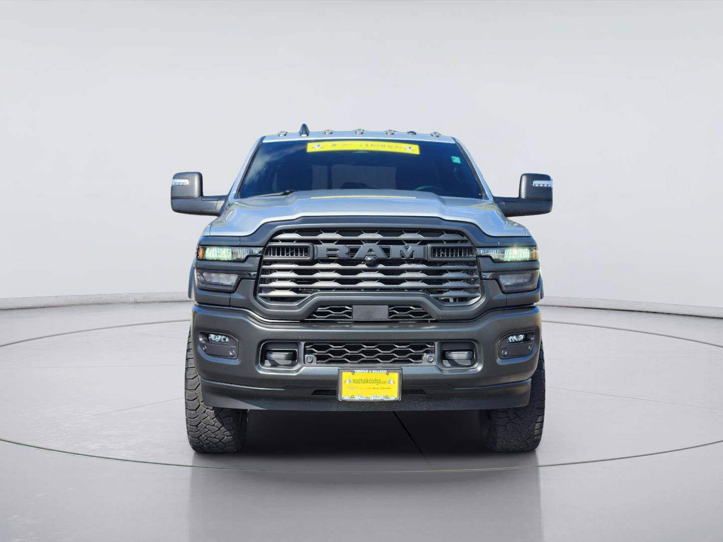 Used 2026 RAM 2500 Warlock AWD/4WD image 2
