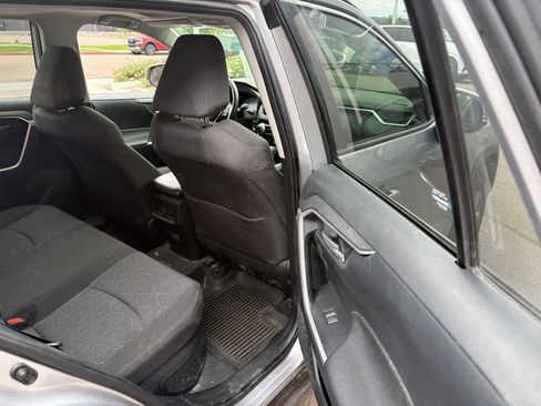 Used 2024 Toyota RAV4 XLE w/ Convenience Package AWD/4WD image 29