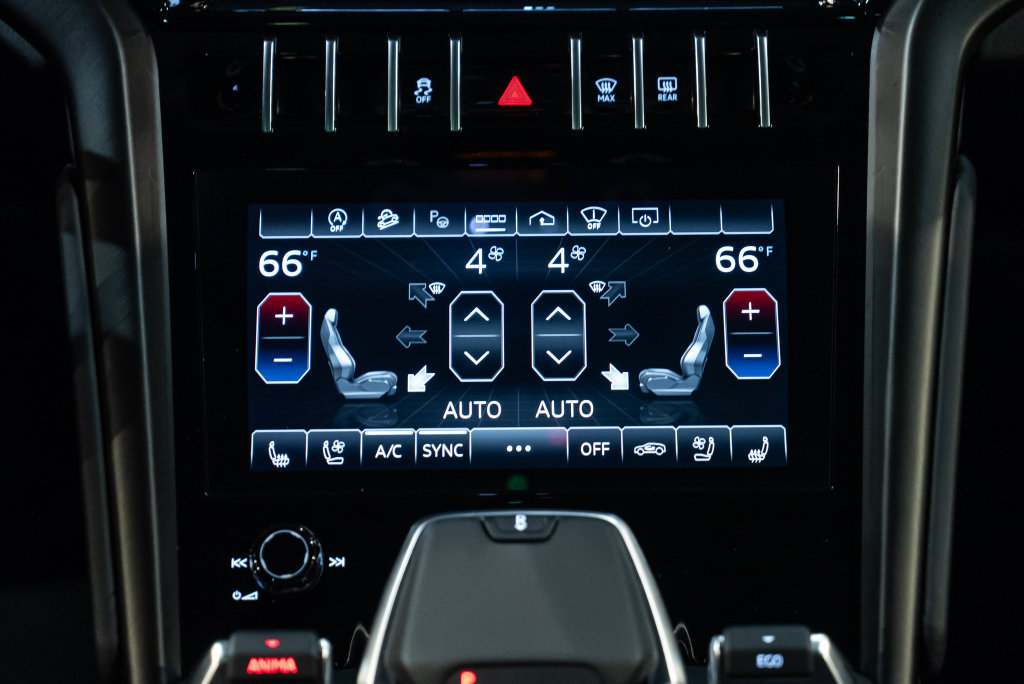 Used 2024 Lamborghini Urus S AWD/4WD image 32