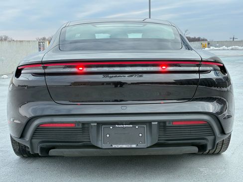 Certified 2023 Porsche Taycan GTS image 10
