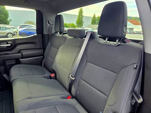 Used 2021 Chevrolet Silverado 1500 Custom Trail Boss w/ LPO, Dark Essentials Package AWD/4WD image 31