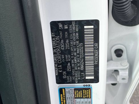 Used 2025 Kia K5 LXS FWD image 29