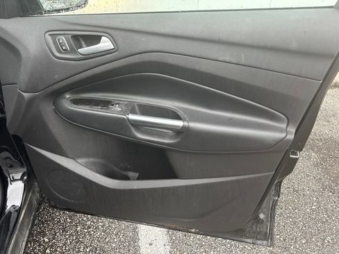 Used 2019 Ford Escape SE AWD/4WD image 29