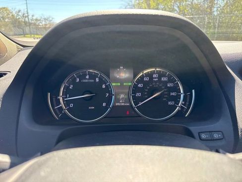 Used 2020 Acura TLX image 10