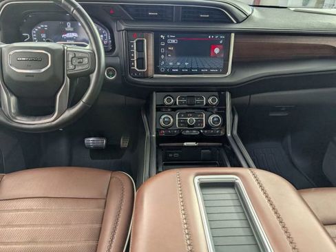 Used 2023 GMC Yukon XL Denali Ultimate image 26