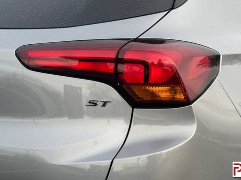 Certified 2023 Buick Encore GX Select w/ Sport Touring Package image 33