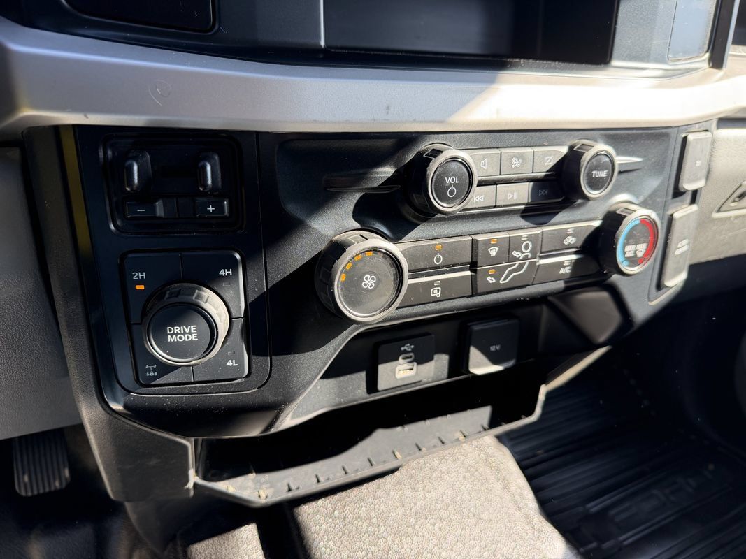 Used 2024 Ford F250 XL AWD/4WD image 18